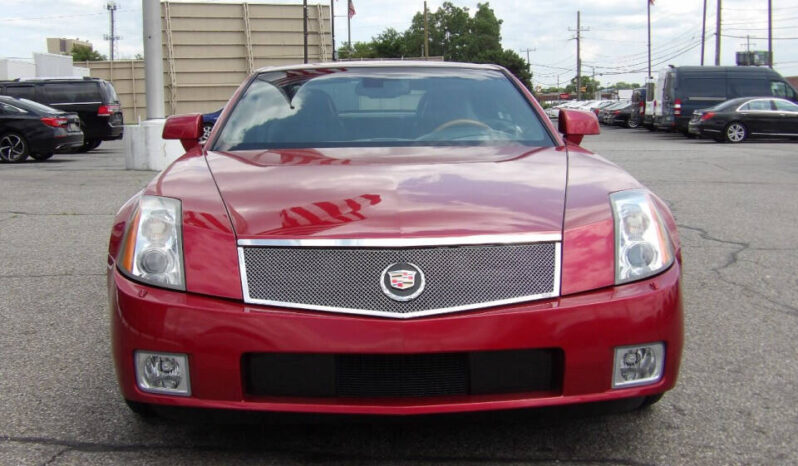 
								2004 Cadillac XLR full									