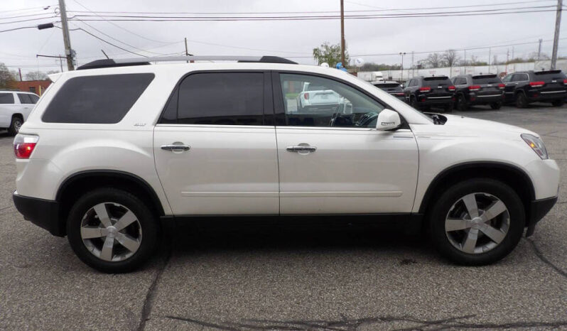 
								2011 GMC Acadia full									