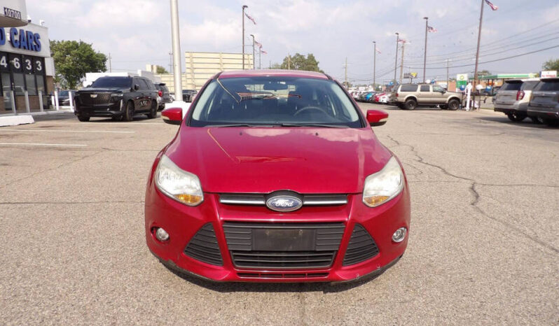 
								2012 Ford Focus full									