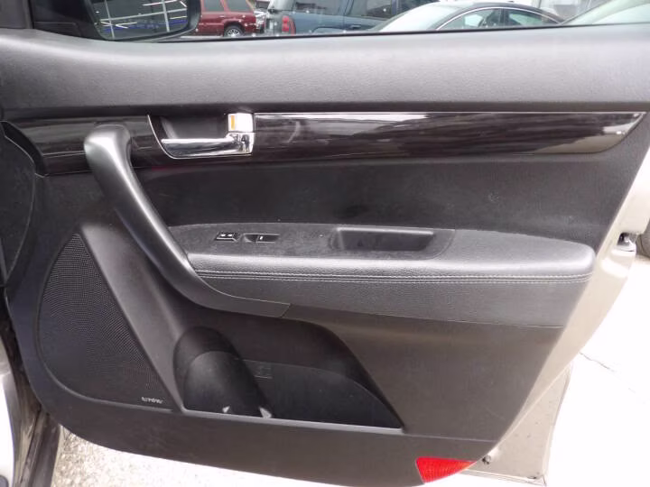 2013 Kia Sorento SX - Photo 24