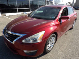 
										2013 Nissan Altima full									