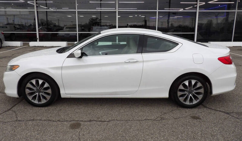 
								2015 Honda Accord full									