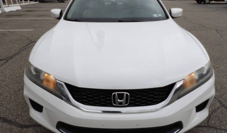 
								2015 Honda Accord full									