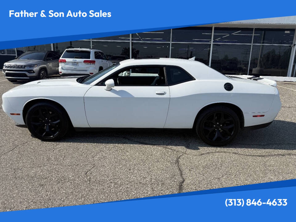 2016-dodge-challenger-sxt-252520plus-1
