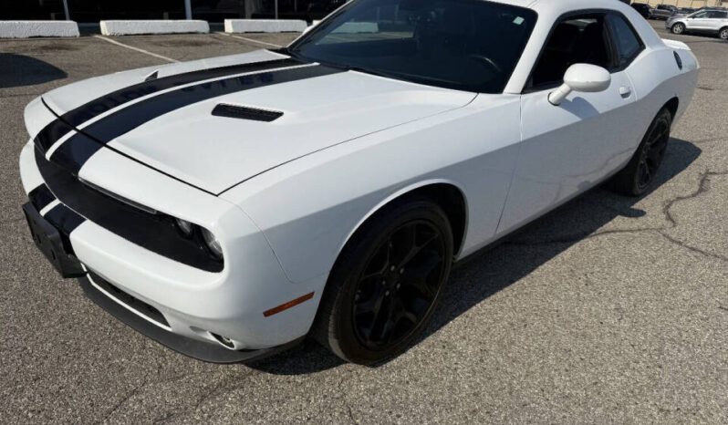 
								2016 Dodge Challenger full									