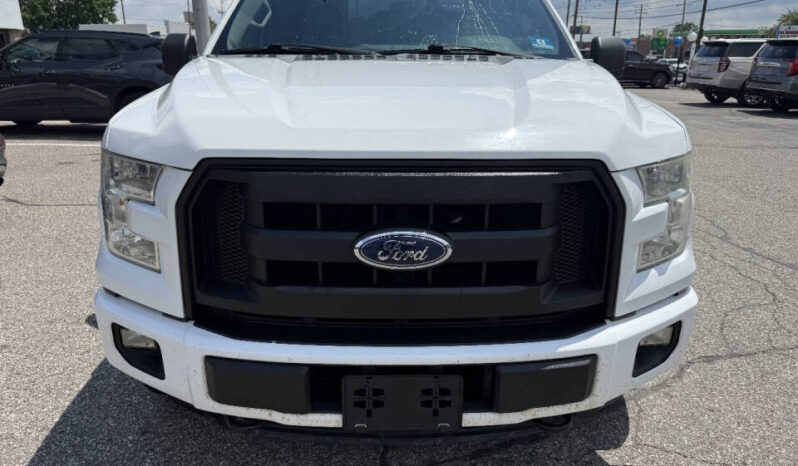 
								2016 Ford F-150 full									