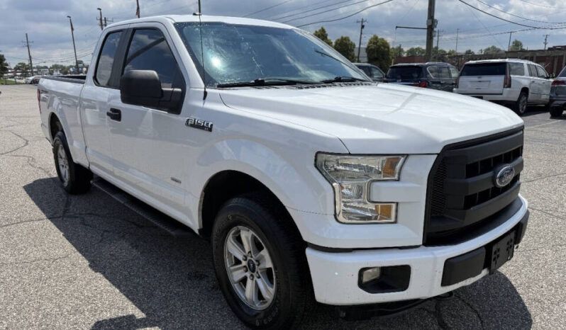 
								2016 Ford F-150 full									
