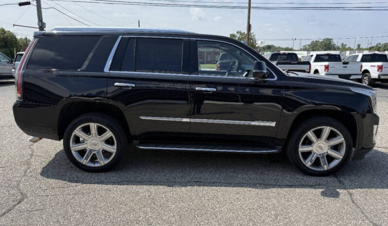 
								2017 Cadillac Escalade full									
