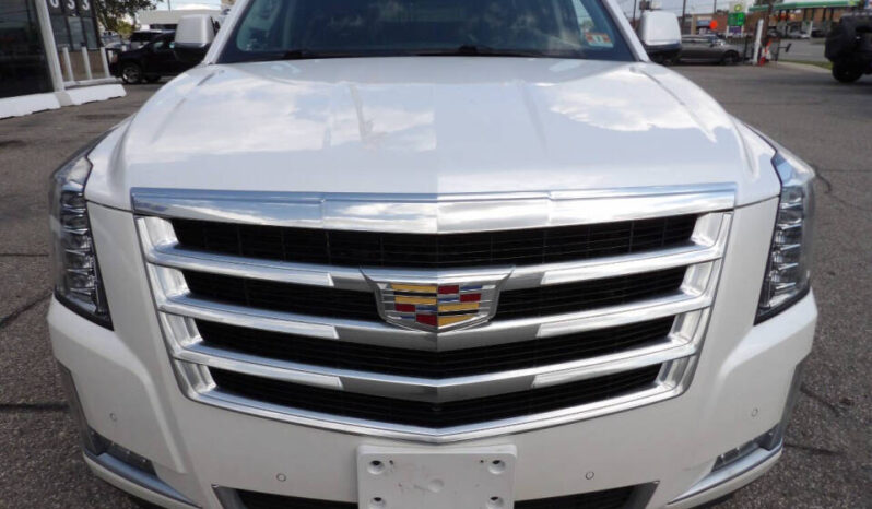 
								2017 Cadillac Escalade ESV full									