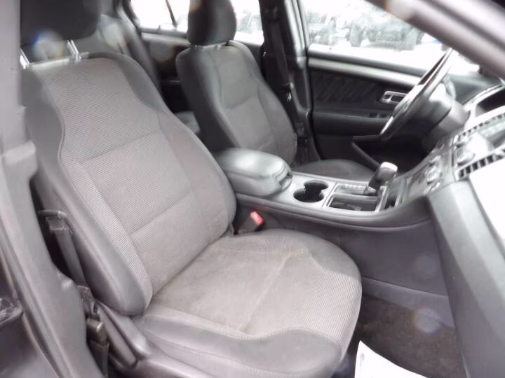 2018 Ford Taurus SEL - Photo 15