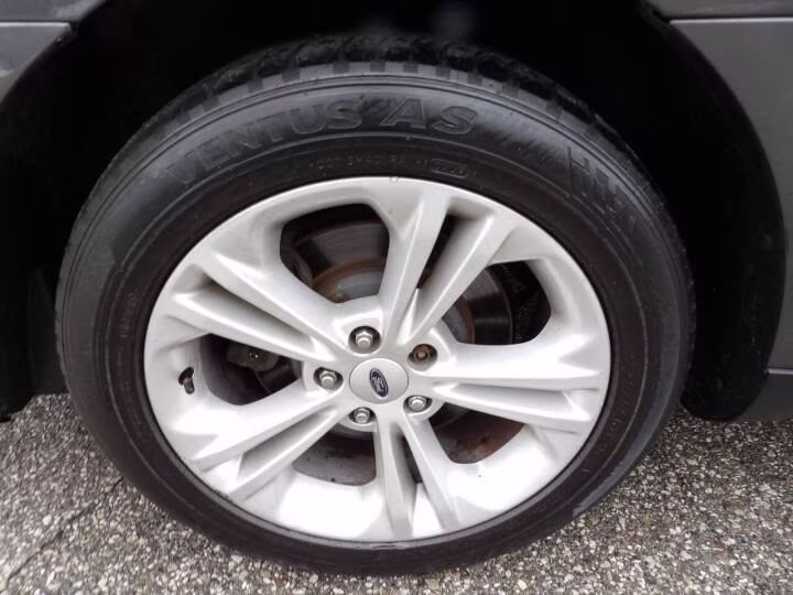 2018 Ford Taurus SEL - Photo 27