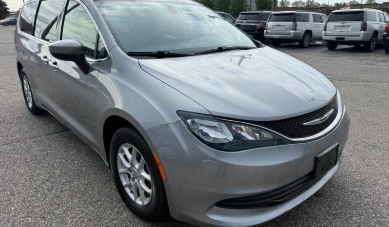 
								2018 Chrysler Pacifica full									