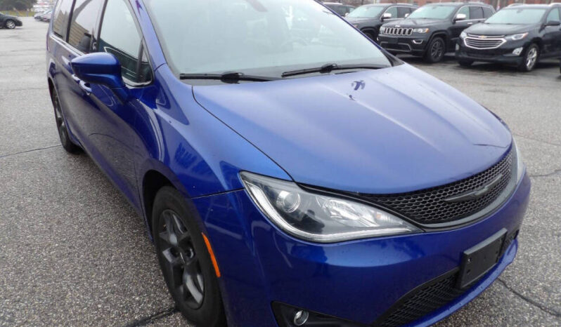 
								2018 Chrysler Pacifica full									