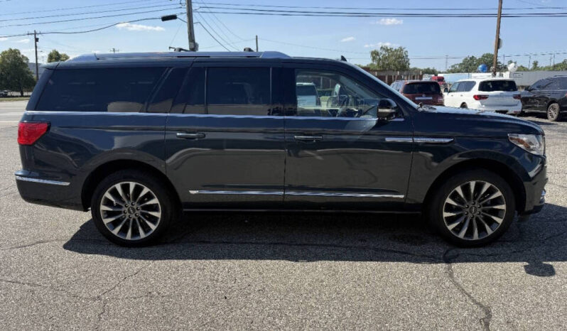 
								2021 Lincoln Navigator L full									