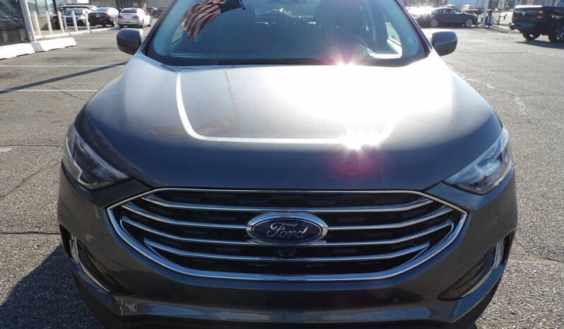 
								2022 Ford Edge full									