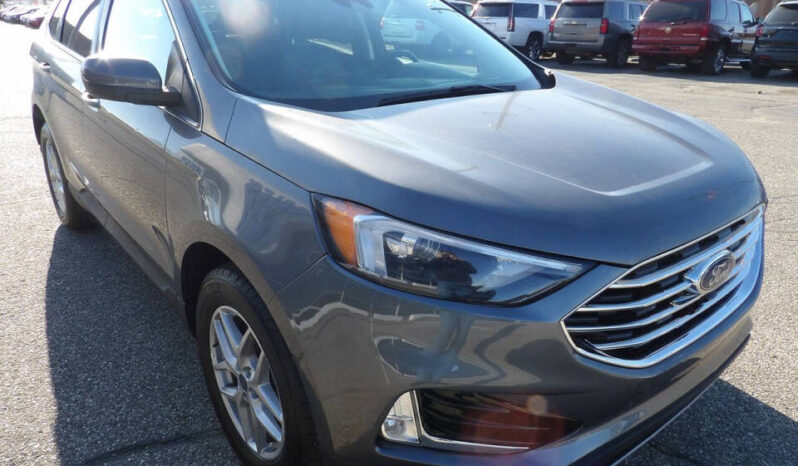 
								2022 Ford Edge full									