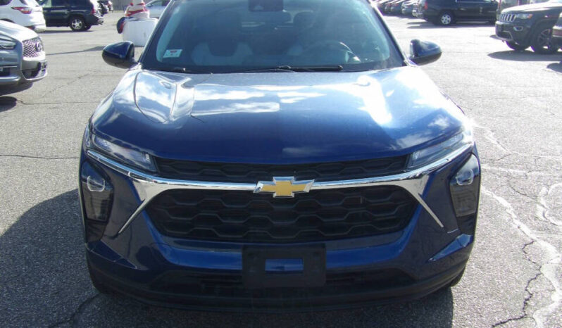 
								2024 Chevrolet Trax full									