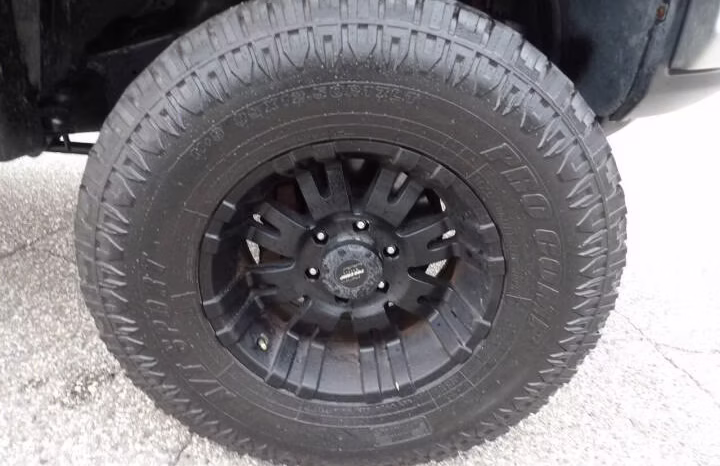 
								2007 Toyota FJ Cruiser full									