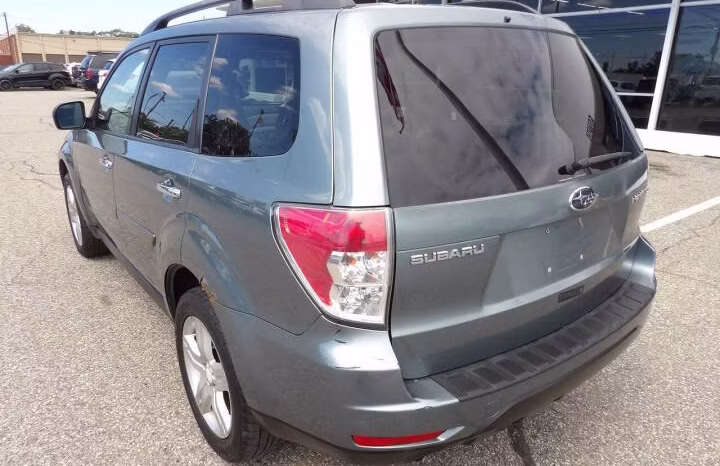 
								2009 Subaru Forester full									