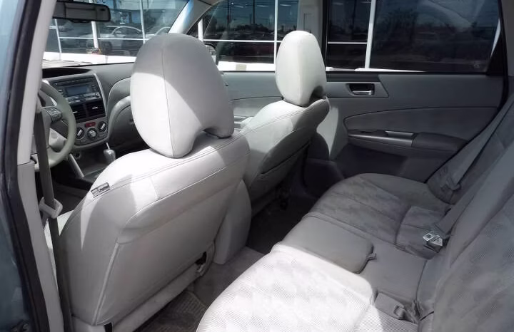 
								2009 Subaru Forester full									