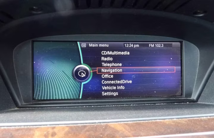 
								2011 BMW 3 Series full									