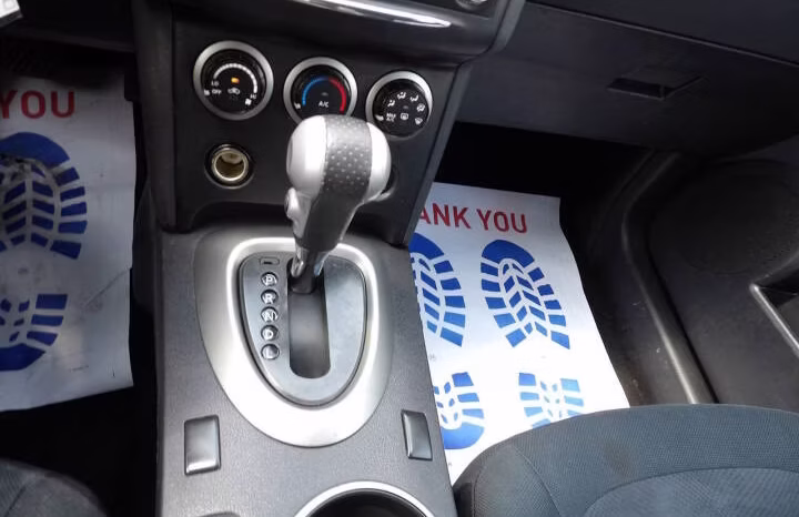 
								2014 Nissan Rogue Select full									