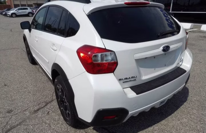 
								2014 Subaru XV Crosstrek full									