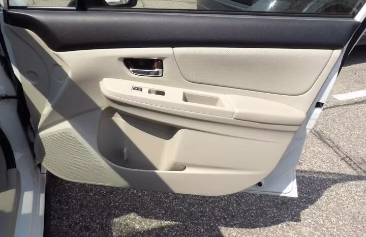 
								2014 Subaru XV Crosstrek full									