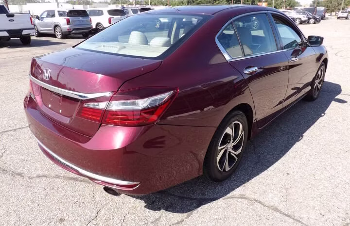 
								2016 Honda Accord full									