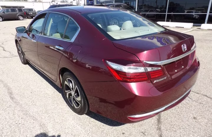 
								2016 Honda Accord full									