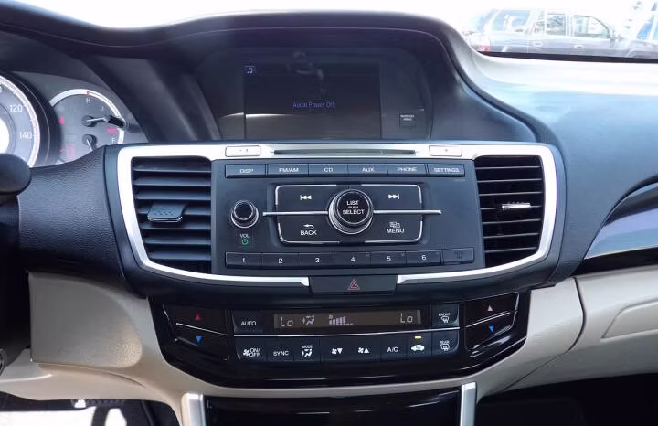 
								2016 Honda Accord full									