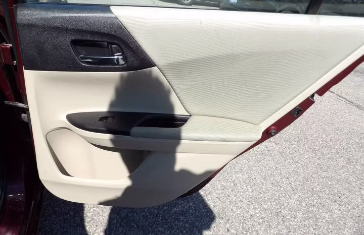
								2016 Honda Accord full									