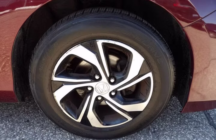 
								2016 Honda Accord full									