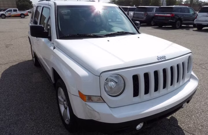 
								2016 Jeep Patriot full									