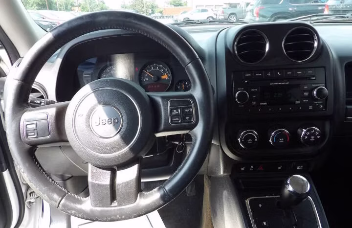 
								2016 Jeep Patriot full									