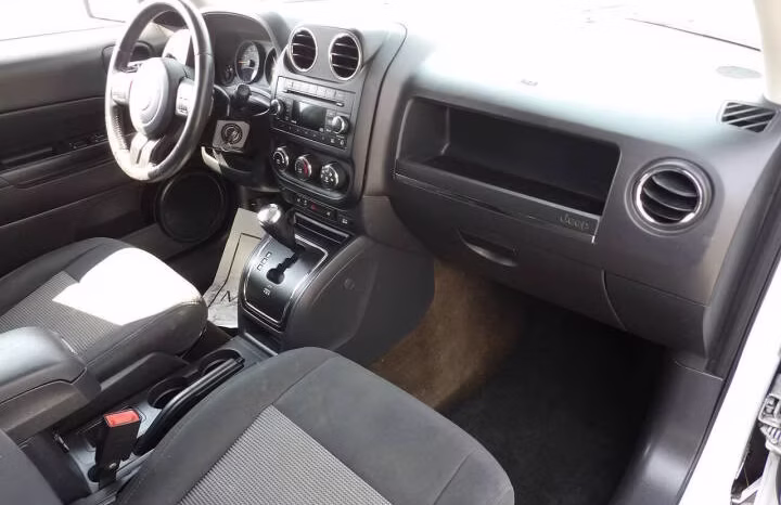
								2016 Jeep Patriot full									