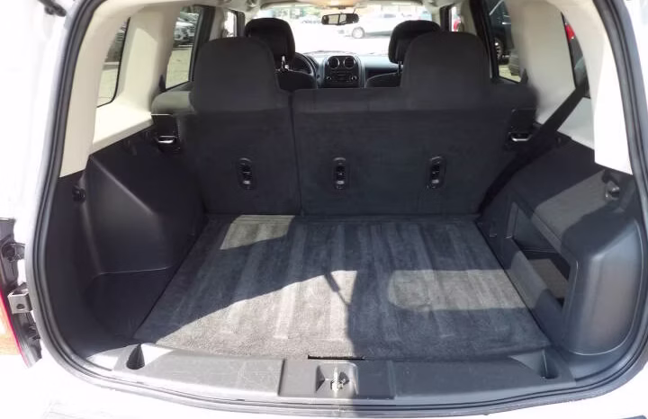 
								2016 Jeep Patriot full									