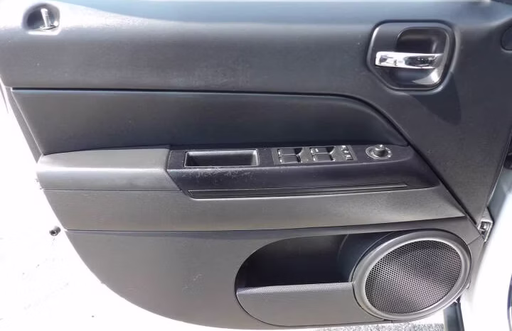 
								2016 Jeep Patriot full									