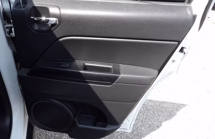 
								2016 Jeep Patriot full									