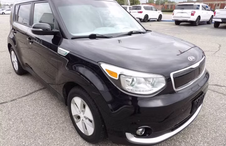 
								2016 Kia Soul EV full									