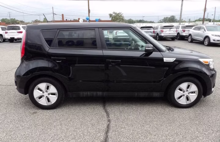 
								2016 Kia Soul EV full									