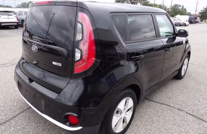 
								2016 Kia Soul EV full									