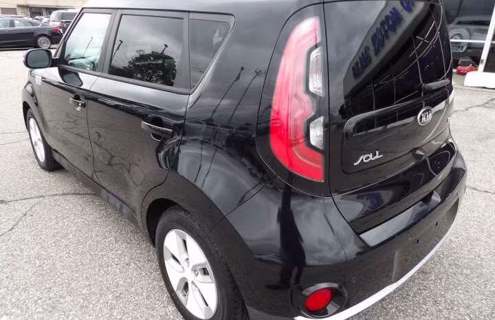 
								2016 Kia Soul EV full									