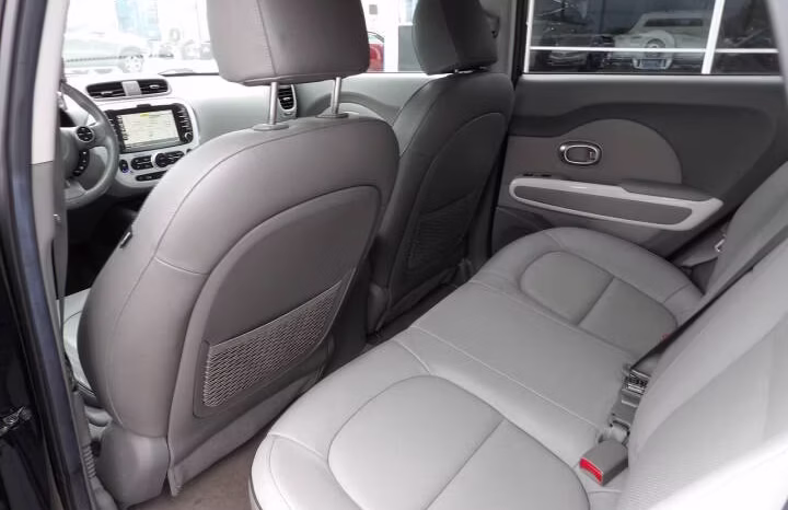 
								2016 Kia Soul EV full									