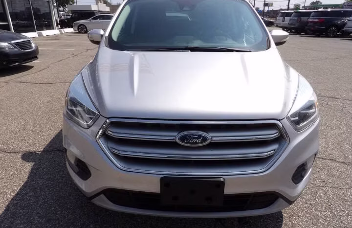 
								2017 Ford Escape full									