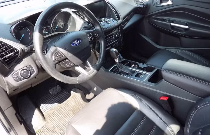 
								2017 Ford Escape full									