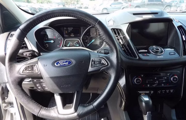 
								2017 Ford Escape full									