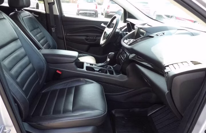 
								2017 Ford Escape full									