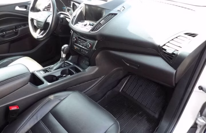 
								2017 Ford Escape full									