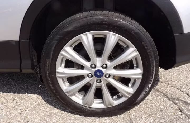 
								2017 Ford Escape full									